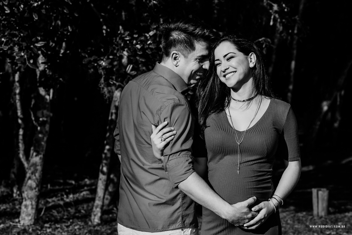 risada-em-ensaio-gestante-fran-léo