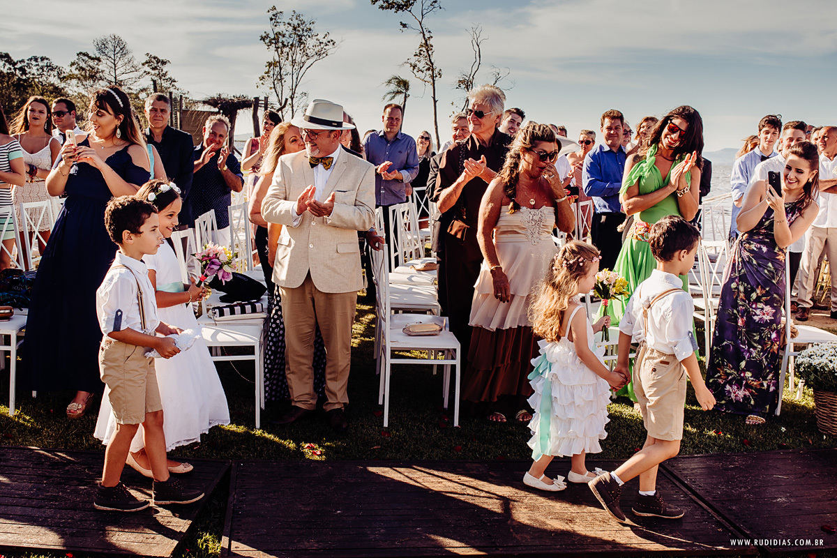 entrada pagens em casamento em osorio