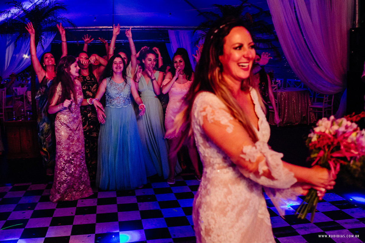 hora do buquet no casamento