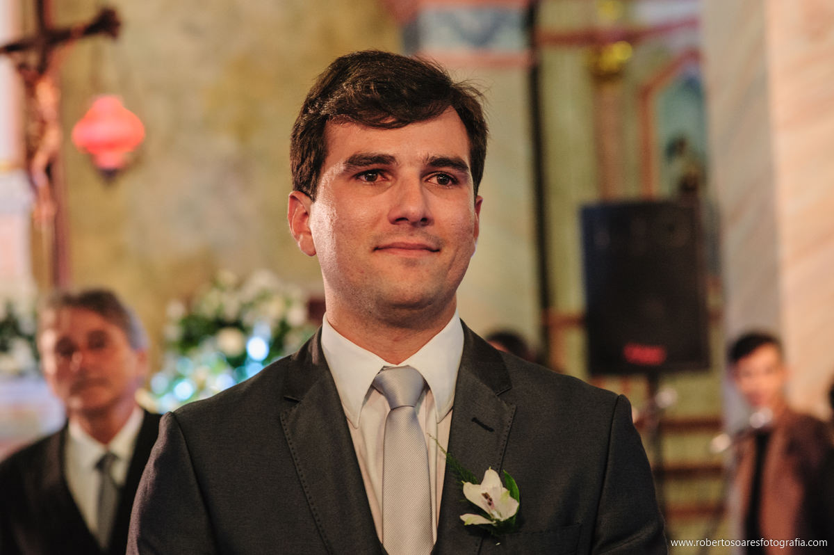 Casamento em Arara/PB, emoção do noivo
