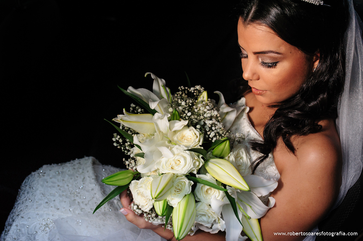 Noiva chegando na Igreja - Casamento em Bananeiras | PB