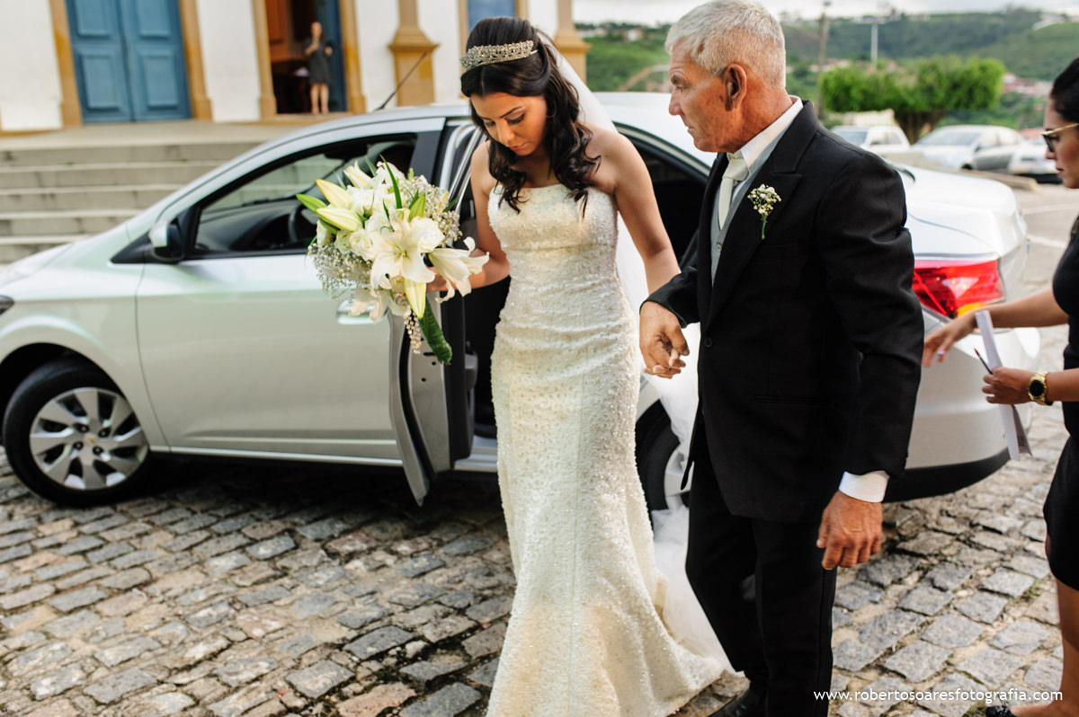 Noiva chegando - Casamento em Bananeiras