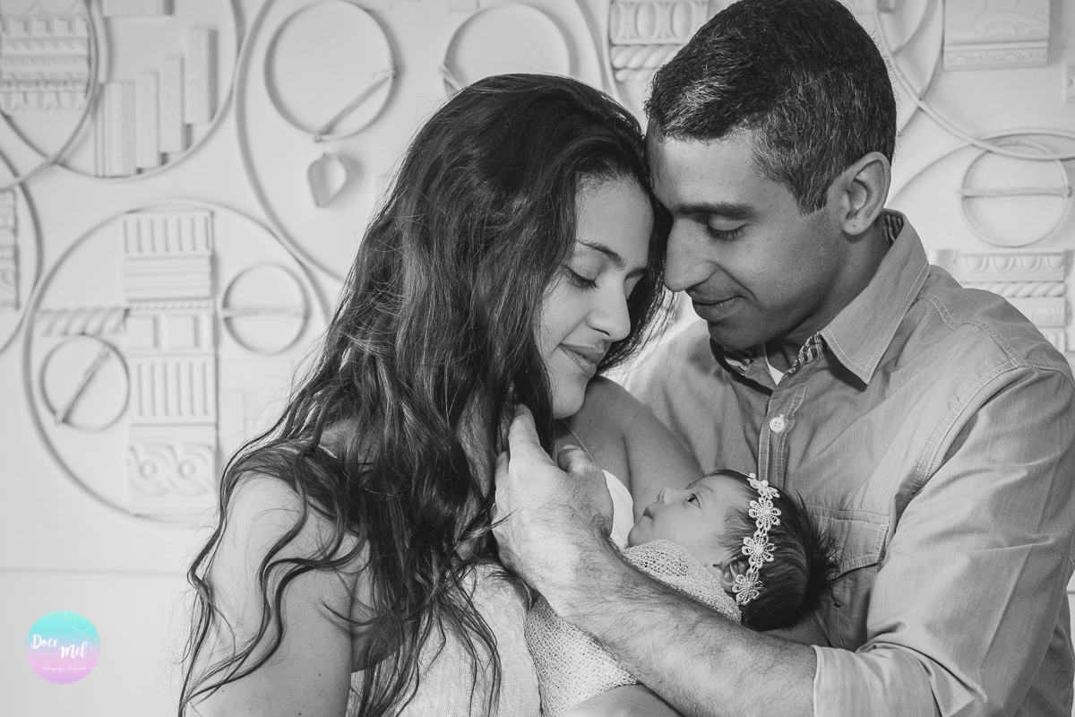 ensaio newborn, ensaio newborn lyfestyle, doce mel fotografia, fotografia infantil, foto de bebes, fotos de recém nascidos,