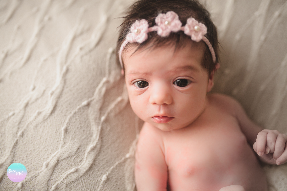 ensaio newborn, ensaio newborn lyfestyle, doce mel fotografia, fotografia infantil, foto de bebes, fotos de recém nascidos,