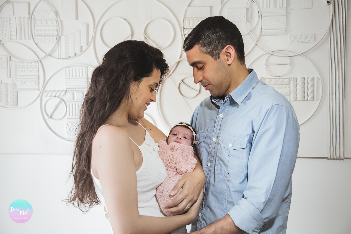 ensaio newborn, ensaio newborn lyfestyle, doce mel fotografia, fotografia infantil, foto de bebes, fotos de recém nascidos,