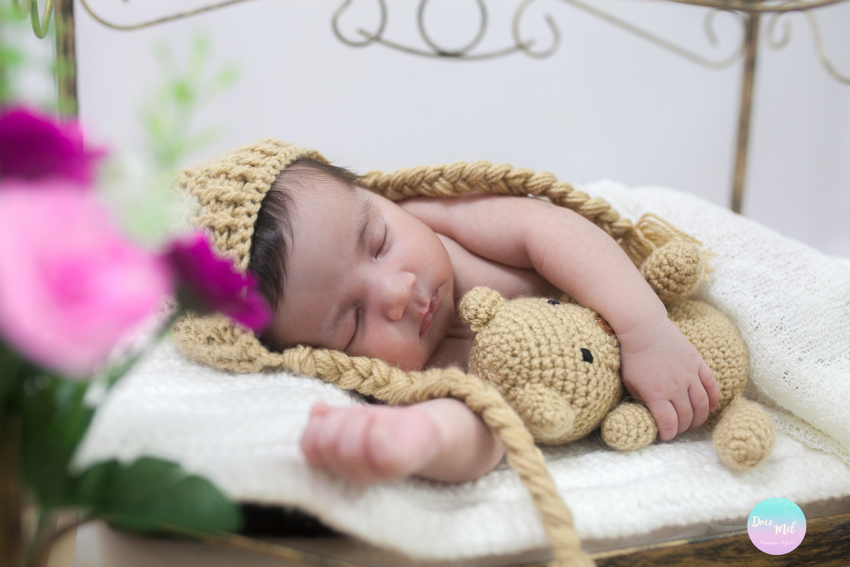 ensaios newborn, ensaio recem-nascido, fotos de bebê, ensaio bebês, doce mel fotografia, fotografia infantil Niterói.  