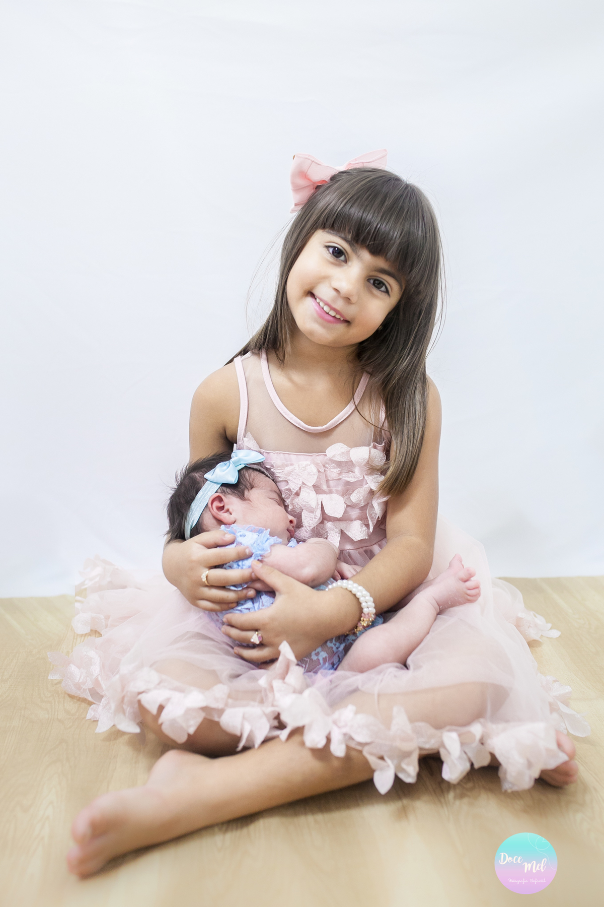 ensaios newborn, ensaio recem-nascido, fotos de bebê, ensaio bebês, doce mel fotografia, fotografia infantil Niterói.  