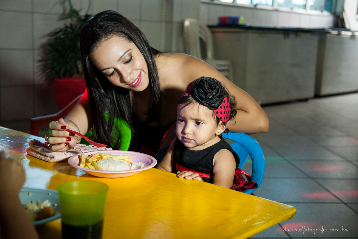 Primeiro aninho,salão de festas D verte Eventos, tema da festa joaninha, Lia Freitas, São Gonçalo-RJ