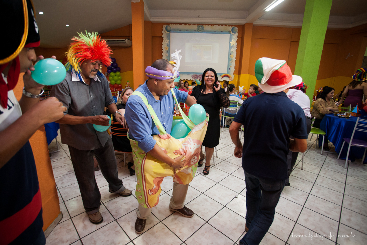 Fotografia infantil, fotografia de família, primeiro aninho, Salão de Festas lua nova, Tio Deicinho Animações, São Gonçalo -RJ