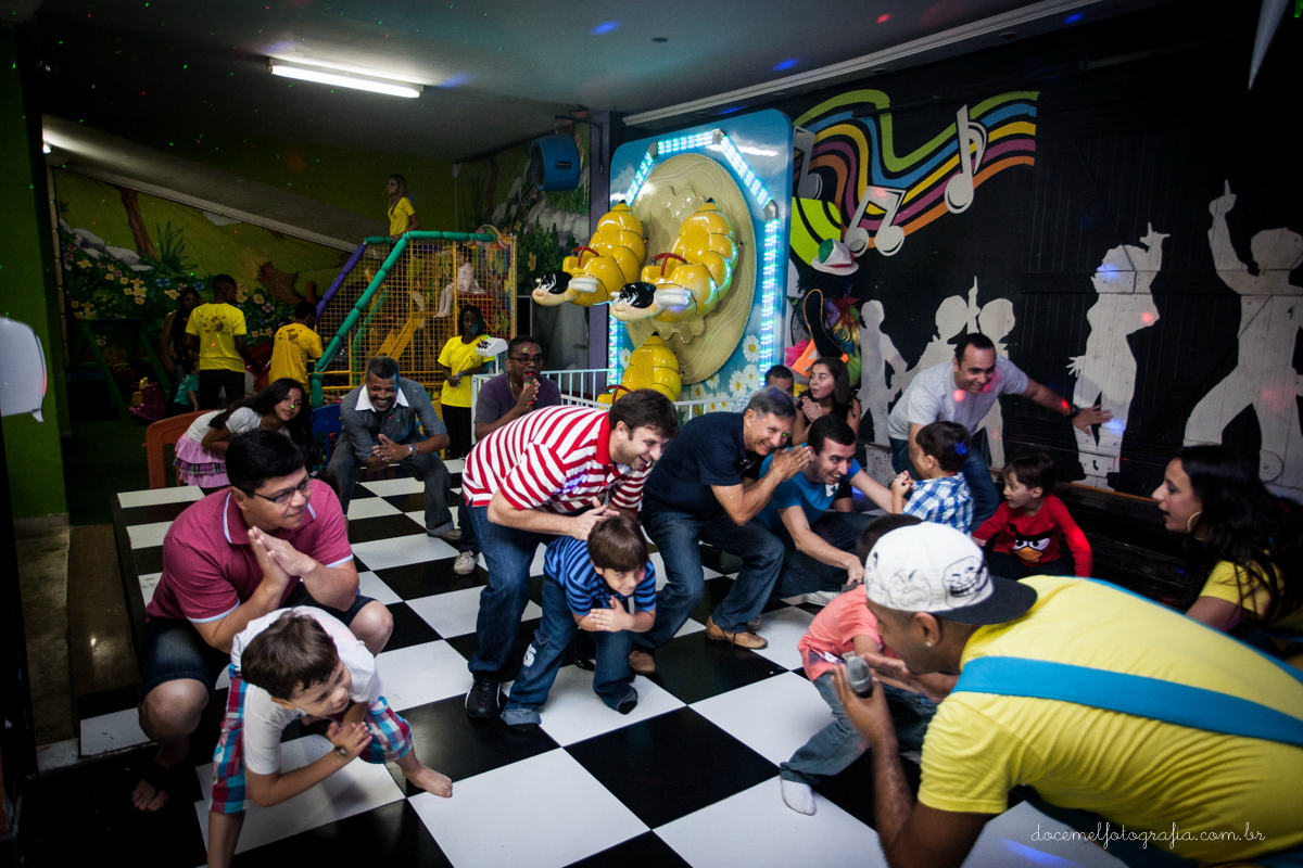 Fotografia infantil, fotografia de família, primeiro aninho, Salão de Festas lua nova, Tio Deicinho Animações, São Gonçalo -RJ