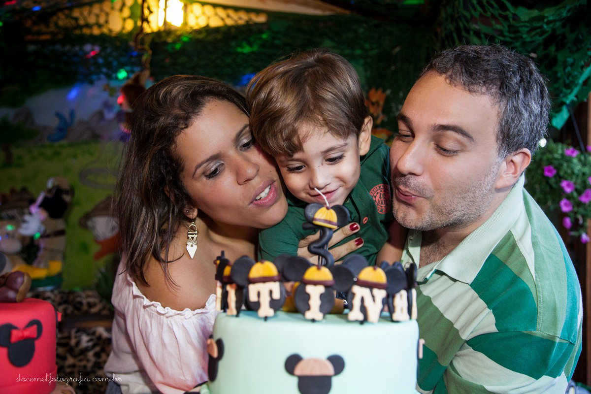 Fotografia infantil, fotografia de família, primeiro aninho, Safari do mickey,mágico na festa, Niterói-RJ