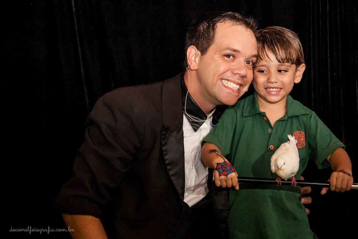 Fotografia infantil, fotografia de família, primeiro aninho, Safari do mickey,mágico na festa, Niterói-RJ