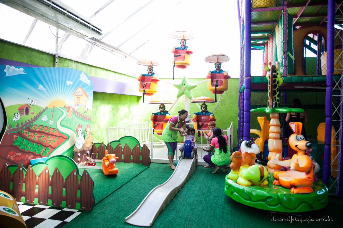 Fotografia infantil, fotografia de família, primeiro aninho, Casa de Festas Era uma vez, Tema turma da  Mônica, Niterói-RJ