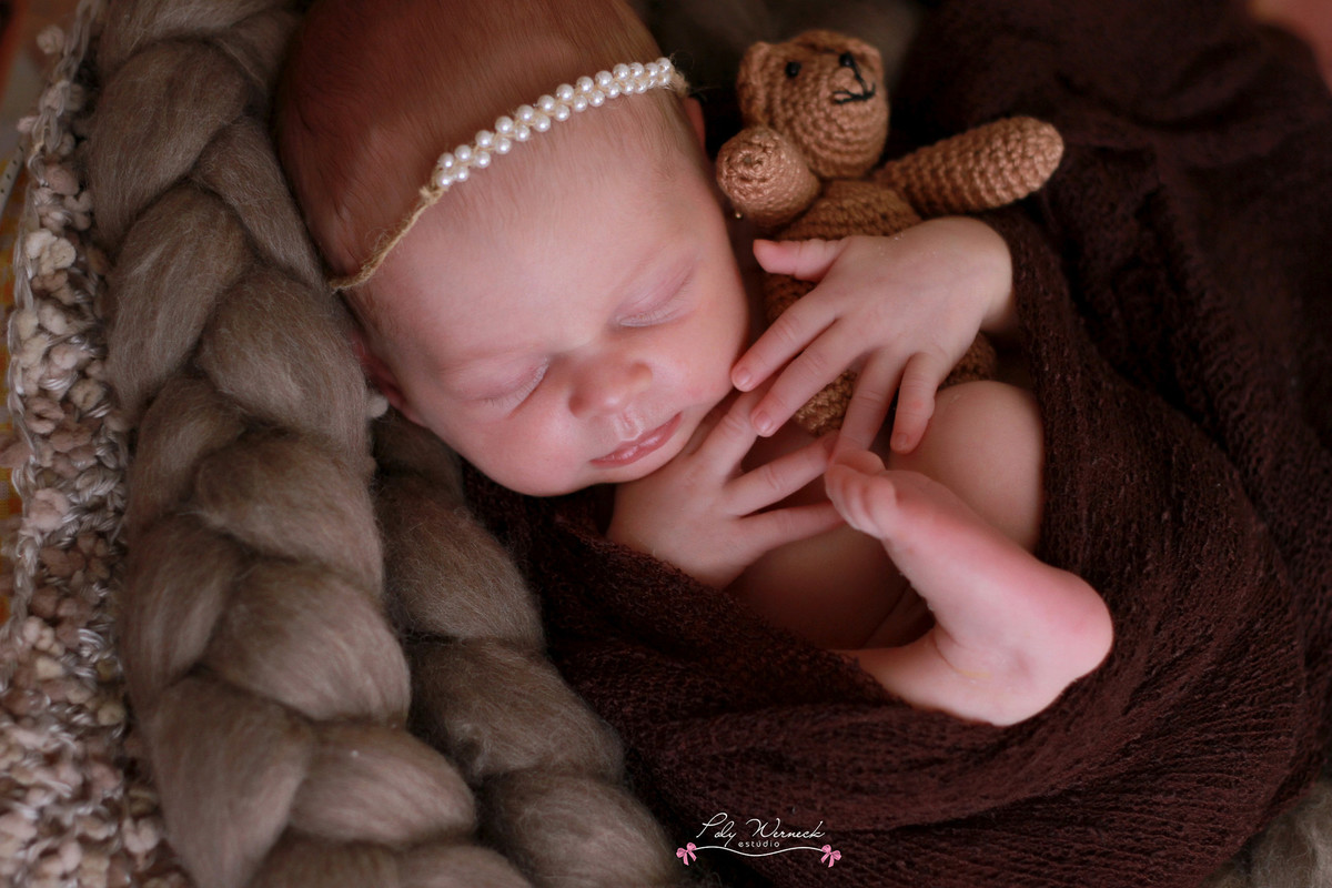 NEWBORN BEBE BABY ENSAIO ESTUDIO ENSAIO BEBE RECÉM NAIDO BRASÍLIA GAMA DF DISTRITO FEDERAL FILHO MENINO BABY BOY FOTÓGRAFA ESPECIALIZADA EM BEBES