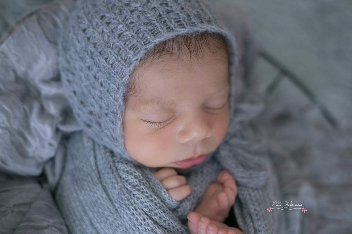 NEWBORN BEBE BABY ENSAIO ESTUDIO ENSAIO BEBE RECÉM NAIDO BRASÍLIA GAMA DF DISTRITO FEDERAL FILHO MENINO BABY BOY FOTÓGRAFA ESPECIALIZADA EM BEBES