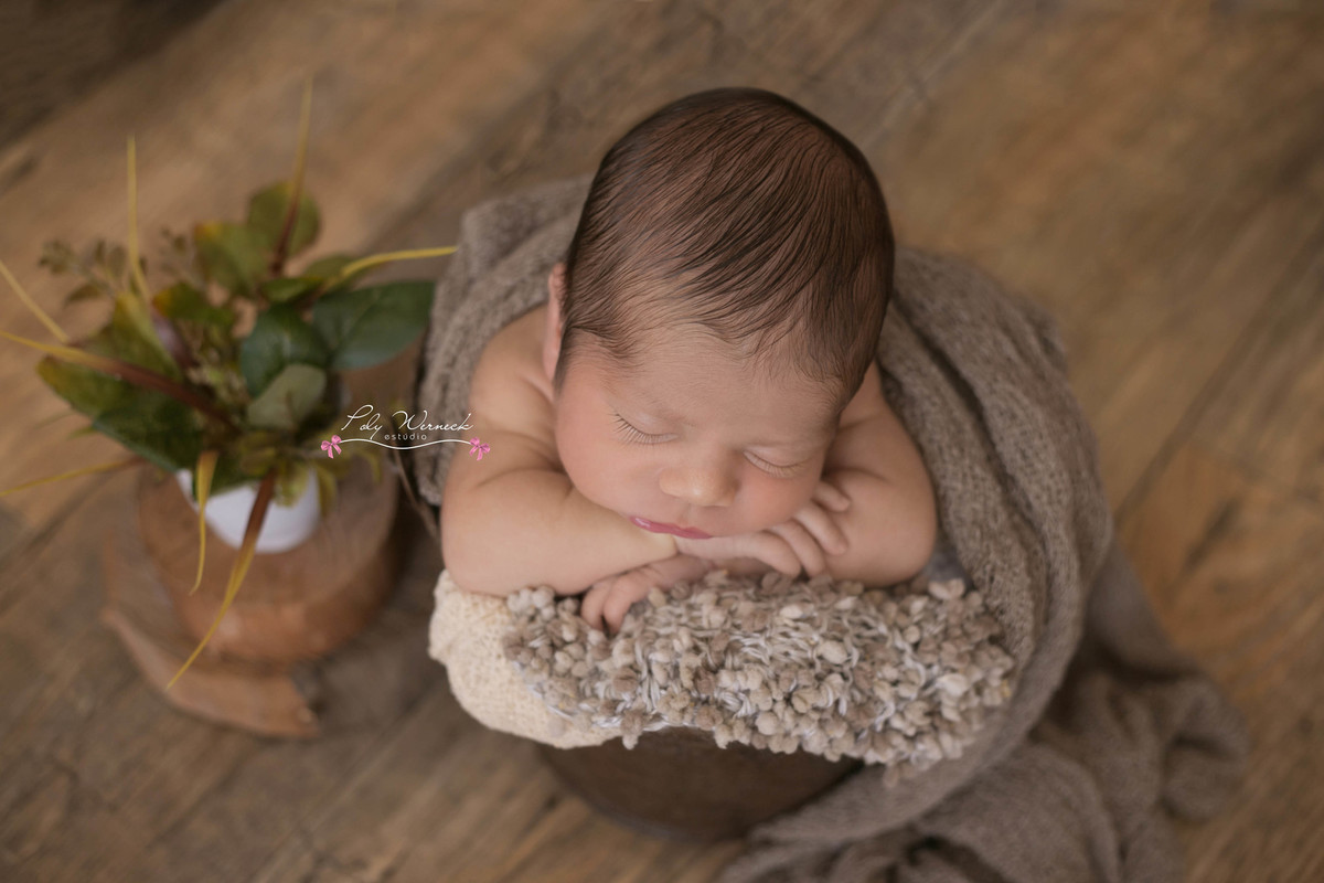 NEWBORN BEBE BABY ENSAIO ESTUDIO ENSAIO BEBE RECÉM NAIDO BRASÍLIA GAMA DF DISTRITO FEDERAL FILHO MENINO BABY BOY FOTÓGRAFA ESPECIALIZADA EM BEBES