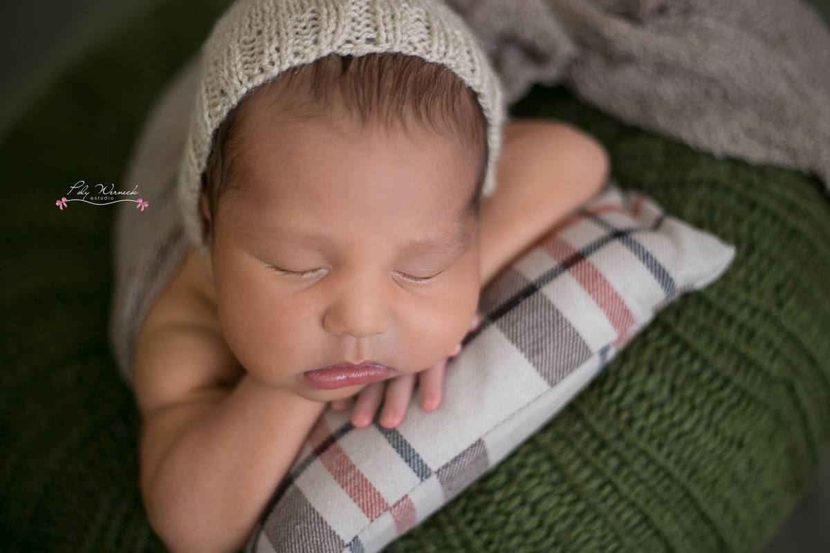 NEWBORN BEBE BABY ENSAIO ESTUDIO ENSAIO BEBE RECÉM NAIDO BRASÍLIA GAMA DF DISTRITO FEDERAL FILHO MENINO BABY BOY FOTÓGRAFA ESPECIALIZADA EM BEBES