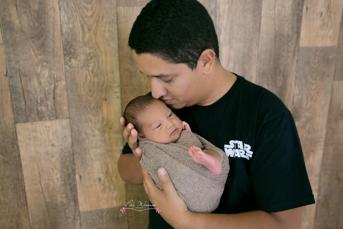 NEWBORN BEBE BABY ENSAIO ESTUDIO ENSAIO BEBE RECÉM NAIDO BRASÍLIA GAMA DF DISTRITO FEDERAL FILHO MENINO BABY BOY FOTÓGRAFA ESPECIALIZADA EM BEBES