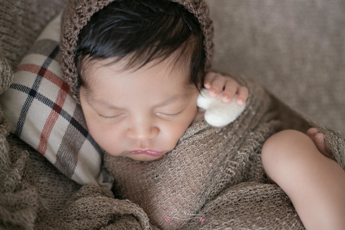 NEWBORN BEBE BABY ENSAIO ESTUDIO ENSAIO BEBE RECÉM NAIDO BRASÍLIA GAMA DF DISTRITO FEDERAL FILHO MENINO BABY BOY FOTÓGRAFA ESPECIALIZADA EM BEBES