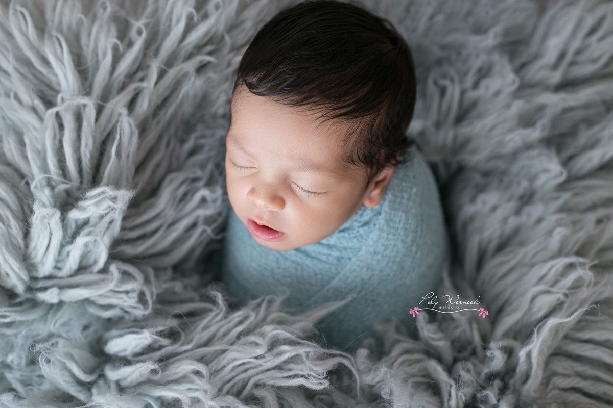 NEWBORN BEBE BABY ENSAIO ESTUDIO ENSAIO BEBE RECÉM NAIDO BRASÍLIA GAMA DF DISTRITO FEDERAL FILHO MENINO BABY BOY FOTÓGRAFA ESPECIALIZADA EM BEBES