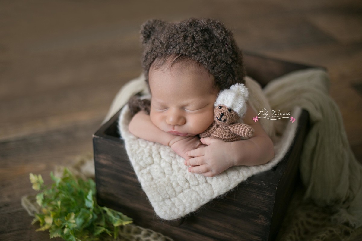 NEWBORN BEBE BABY ENSAIO ESTUDIO ENSAIO BEBE RECÉM NAIDO BRASÍLIA GAMA DF DISTRITO FEDERAL FILHO MENINO BABY BOY FOTÓGRAFA ESPECIALIZADA EM BEBES