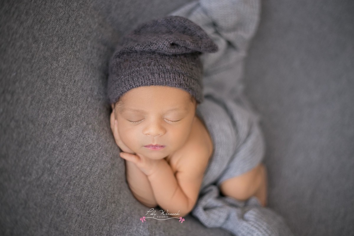 NEWBORN BEBE BABY ENSAIO ESTUDIO ENSAIO BEBE RECÉM NAIDO BRASÍLIA GAMA DF DISTRITO FEDERAL FILHO MENINO BABY BOY FOTÓGRAFA ESPECIALIZADA EM BEBES
