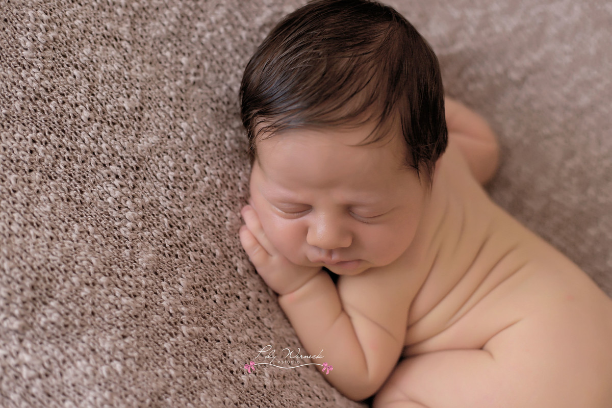 NEWBORN BEBE BABY ENSAIO ESTUDIO ENSAIO BEBE RECÉM NAIDO BRASÍLIA GAMA DF DISTRITO FEDERAL FILHO MENINO BABY BOY FOTÓGRAFA ESPECIALIZADA EM BEBES