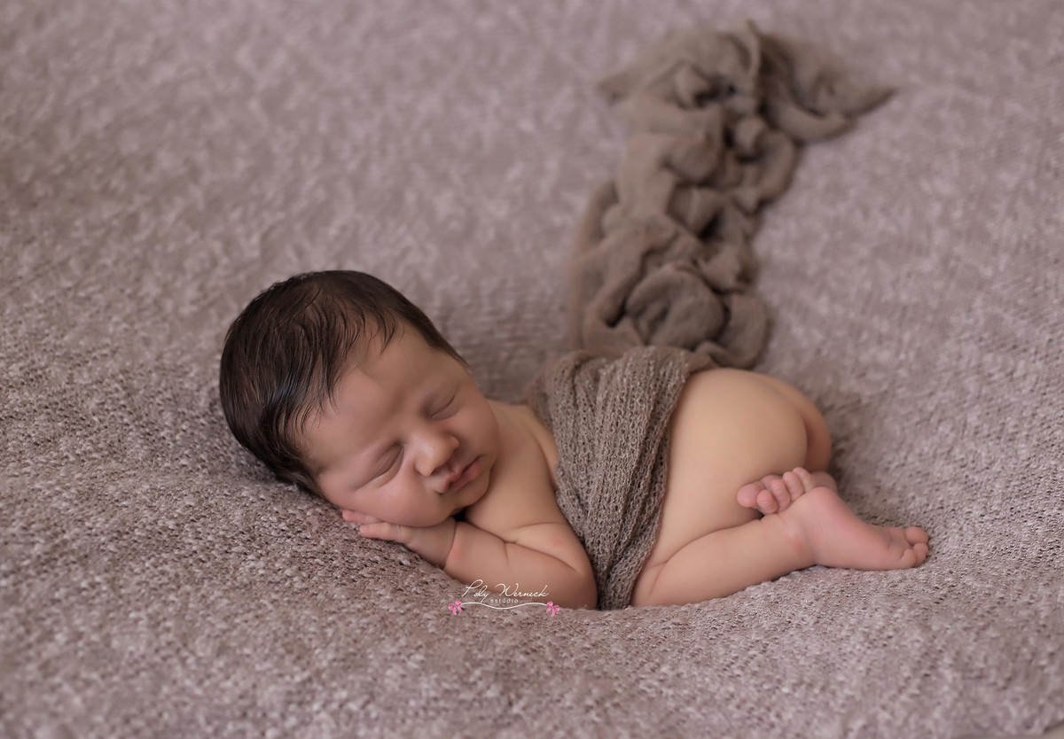 NEWBORN BEBE BABY ENSAIO ESTUDIO ENSAIO BEBE RECÉM NAIDO BRASÍLIA GAMA DF DISTRITO FEDERAL FILHO MENINO BABY BOY FOTÓGRAFA ESPECIALIZADA EM BEBES