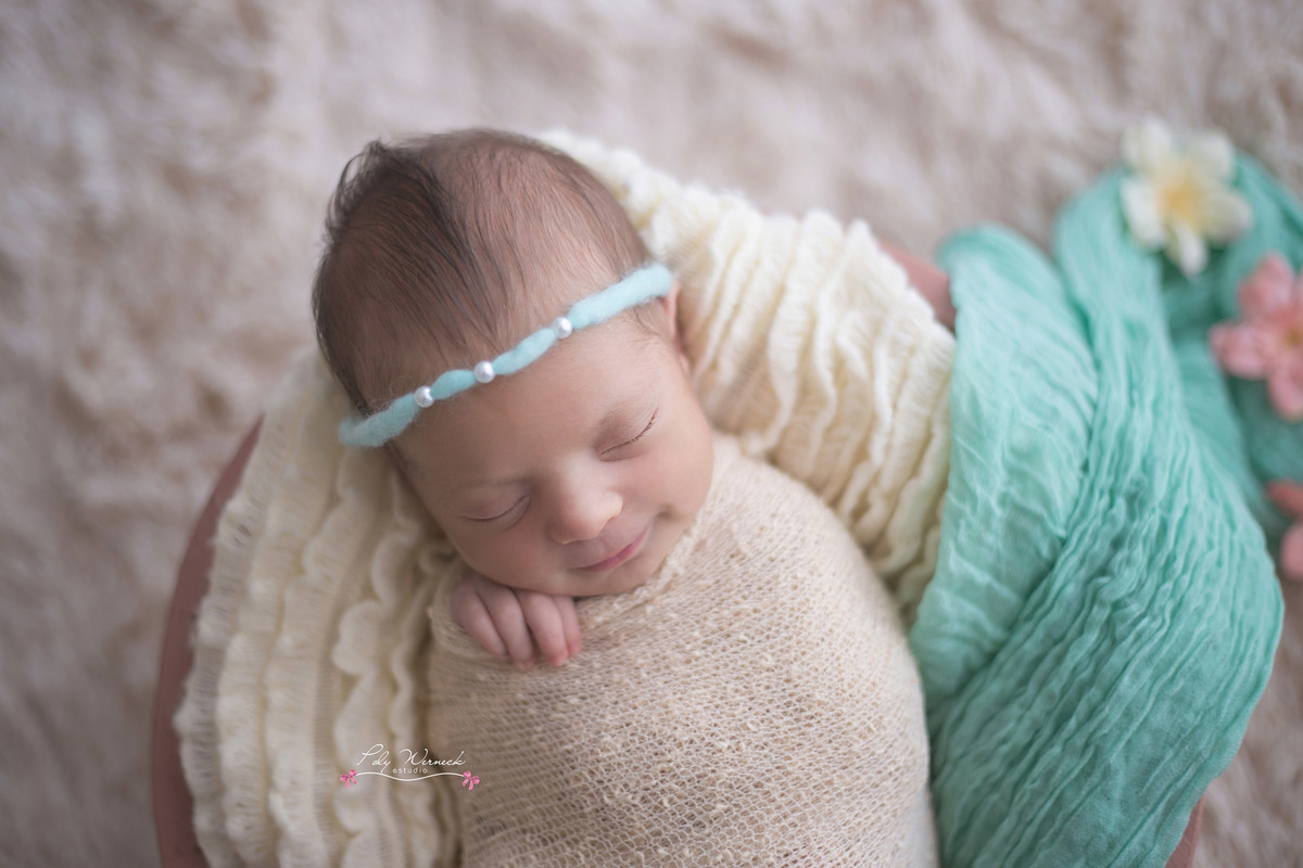 NEWBORN BEBE BABY ENSAIO ESTUDIO ENSAIO BEBE RECÉM NAIDO BRASÍLIA GAMA DF DISTRITO FEDERAL FILHO MENINO BABY BOY FOTÓGRAFA ESPECIALIZADA EM BEBES