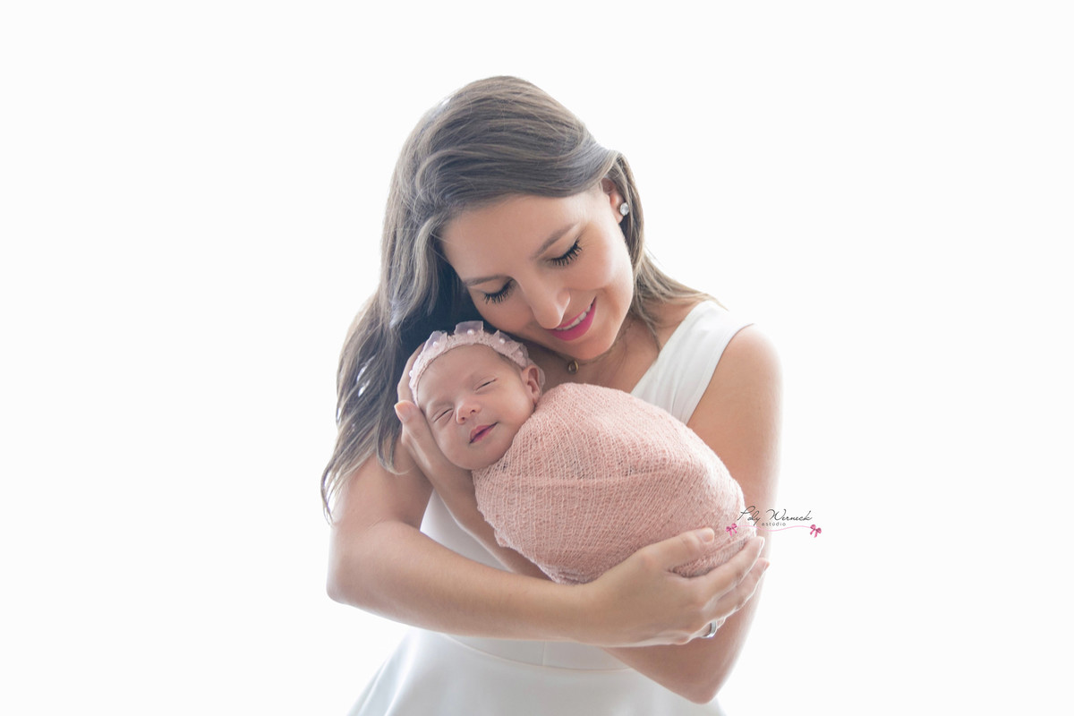NEWBORN BEBE BABY ENSAIO ESTUDIO ENSAIO BEBE RECÉM NAIDO BRASÍLIA GAMA DF DISTRITO FEDERAL FILHO MENINO BABY BOY FOTÓGRAFA ESPECIALIZADA EM BEBES