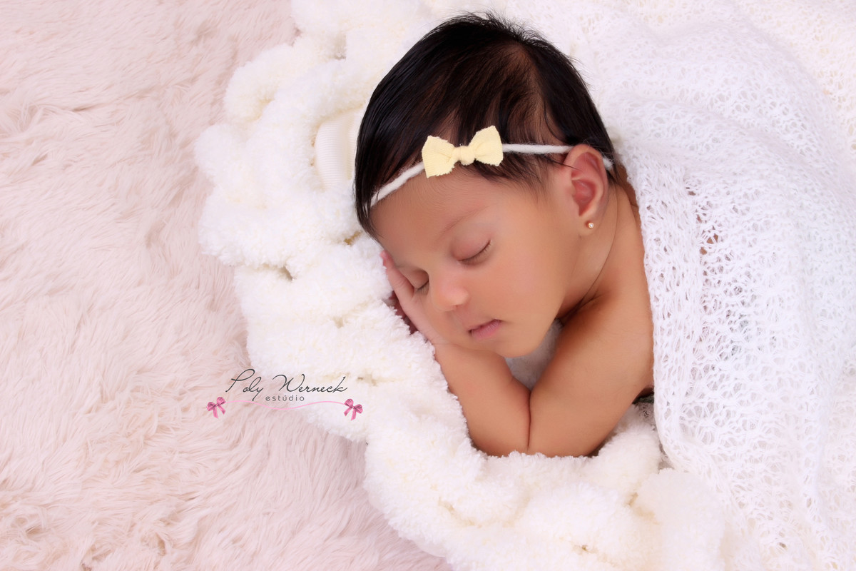RECEM NASCIDO NEWBORN GAMA BRASILIA FOTOGRAFIA ENSAIO BEBÊ ENSAIO ESTÚDIO ENSAIO RECÉM NASCIDO FOTÓGRAFA DF FOTÓGRAFA BRASÍLIA ESPECIALIZADA EM BEBÊS MENINA MENINO BABY BOY BABY GIRL