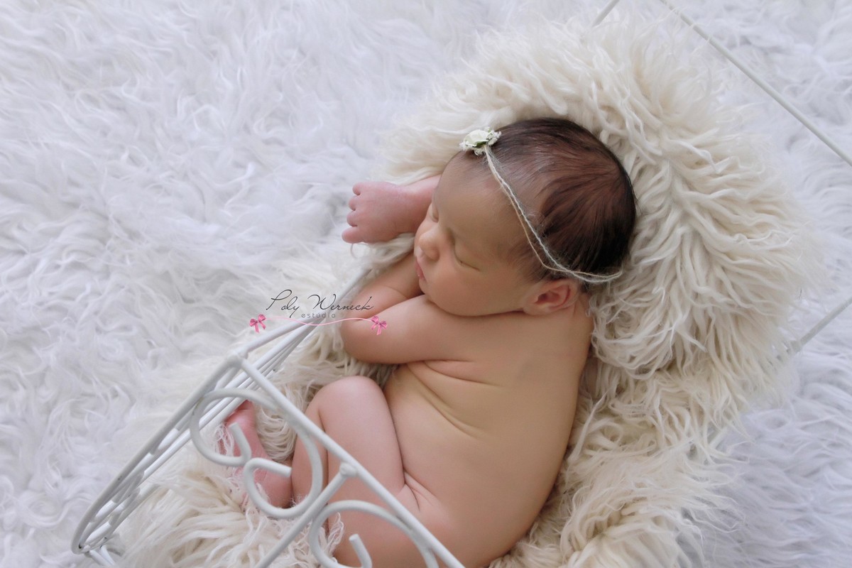 RECEM NASCIDO NEWBORN GAMA BRASILIA FOTOGRAFIA ENSAIO BEBÊ ENSAIO ESTÚDIO ENSAIO RECÉM NASCIDO FOTÓGRAFA DF FOTÓGRAFA BRASÍLIA ESPECIALIZADA EM BEBÊS MENINA MENINO BABY BOY BABY GIRL