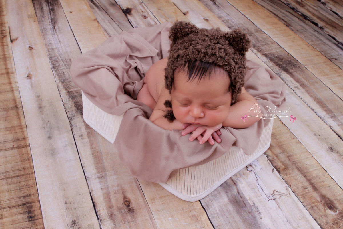 RECEM NASCIDO NEWBORN GAMA BRASILIA FOTOGRAFIA ENSAIO BEBÊ ENSAIO ESTÚDIO ENSAIO RECÉM NASCIDO FOTÓGRAFA DF FOTÓGRAFA BRASÍLIA ESPECIALIZADA EM BEBÊS MENINA MENINO BABY BOY BABY GIRL