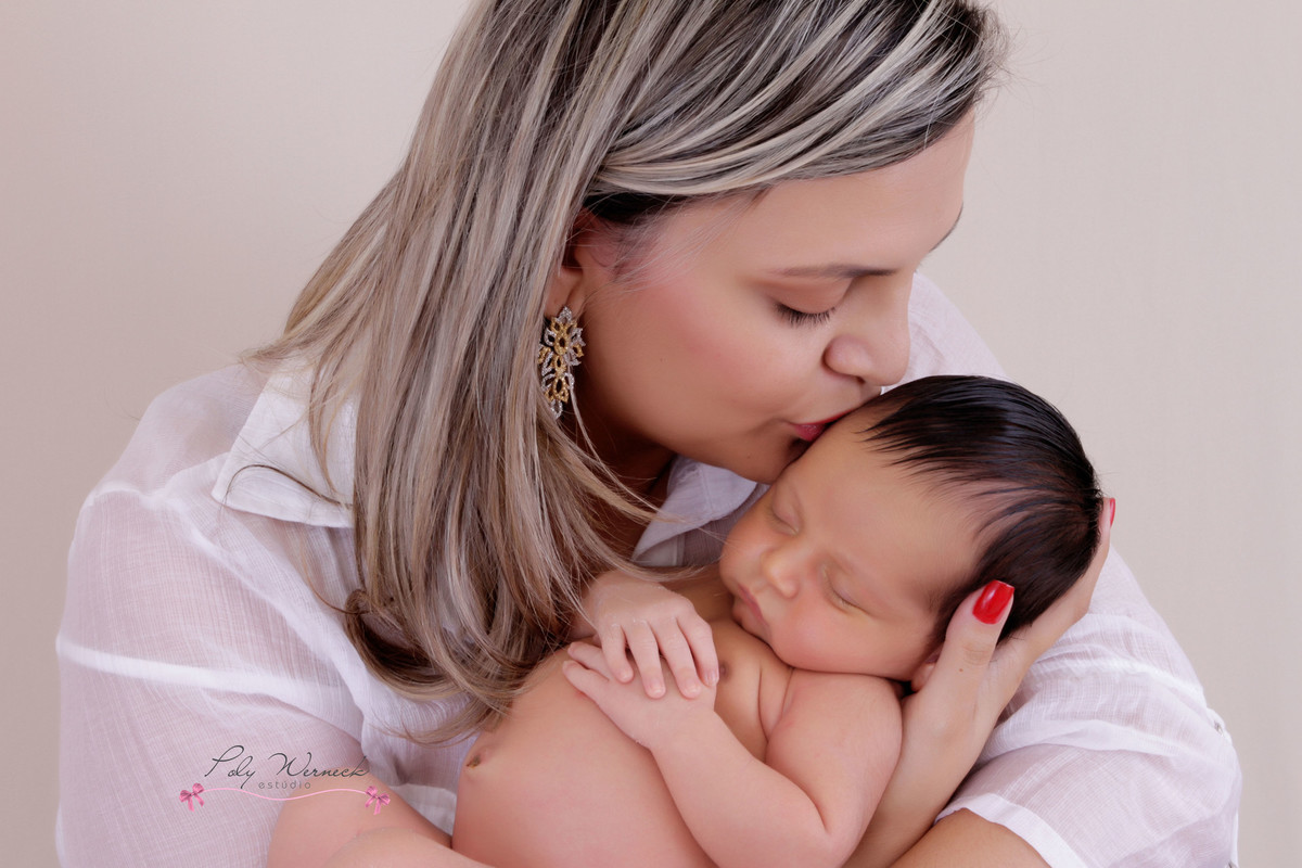 RECEM NASCIDO NEWBORN GAMA BRASILIA FOTOGRAFIA ENSAIO BEBÊ ENSAIO ESTÚDIO ENSAIO RECÉM NASCIDO FOTÓGRAFA DF FOTÓGRAFA BRASÍLIA ESPECIALIZADA EM BEBÊS MENINA MENINO BABY BOY BABY GIRL