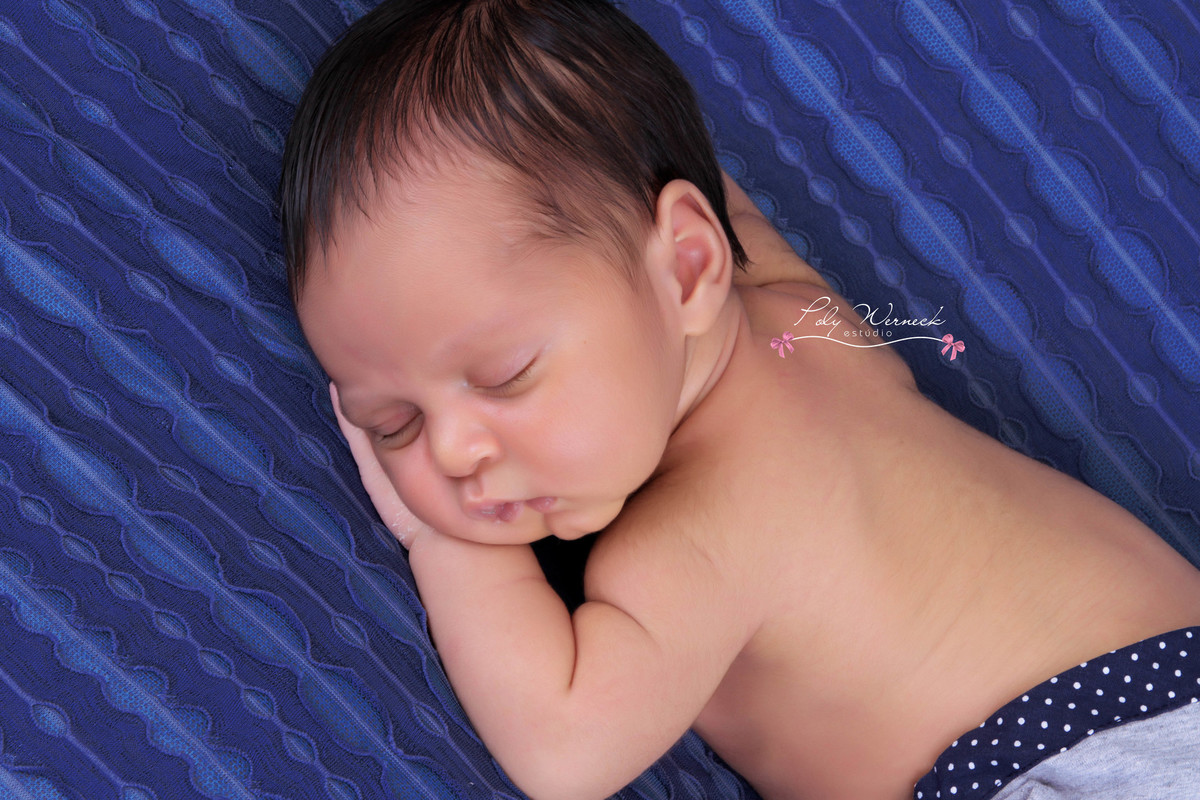 RECEM NASCIDO NEWBORN GAMA BRASILIA FOTOGRAFIA ENSAIO BEBÊ ENSAIO ESTÚDIO ENSAIO RECÉM NASCIDO FOTÓGRAFA DF FOTÓGRAFA BRASÍLIA ESPECIALIZADA EM BEBÊS MENINA MENINO BABY BOY BABY GIRL