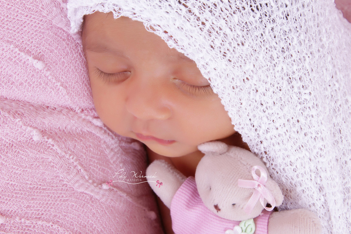 RECEM NASCIDO NEWBORN GAMA BRASILIA FOTOGRAFIA ENSAIO BEBÊ ENSAIO ESTÚDIO ENSAIO RECÉM NASCIDO FOTÓGRAFA DF FOTÓGRAFA BRASÍLIA ESPECIALIZADA EM BEBÊS MENINA MENINO BABY BOY BABY GIRL