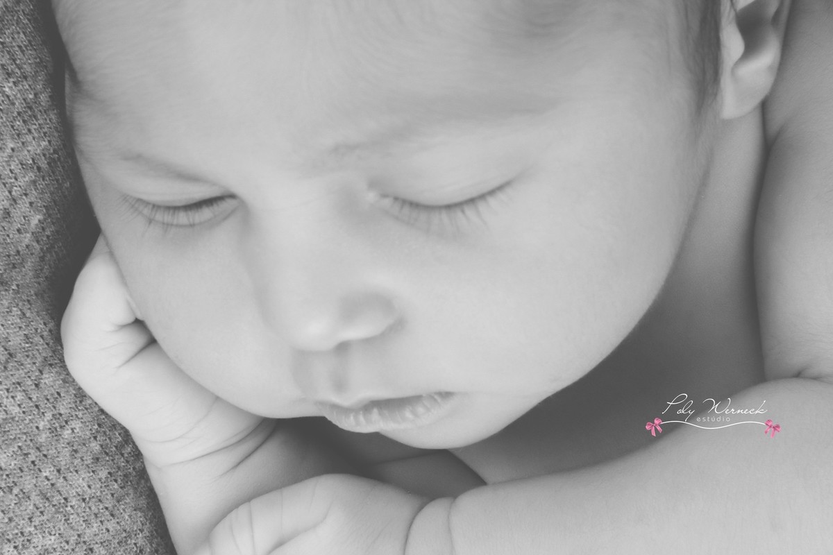 RECEM NASCIDO NEWBORN GAMA BRASILIA FOTOGRAFIA ENSAIO BEBÊ ENSAIO ESTÚDIO ENSAIO RECÉM NASCIDO FOTÓGRAFA DF FOTÓGRAFA BRASÍLIA ESPECIALIZADA EM BEBÊS MENINA MENINO BABY BOY BABY GIRL