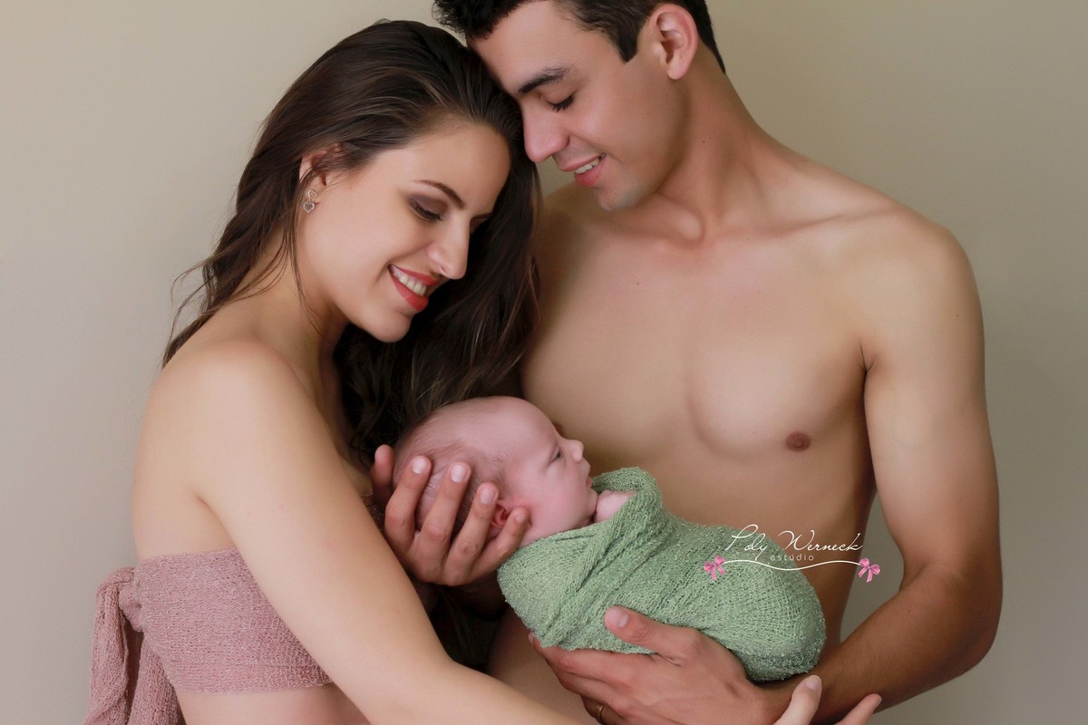 RECEM NASCIDO NEWBORN GAMA BRASILIA FOTOGRAFIA ENSAIO BEBÊ ENSAIO ESTÚDIO ENSAIO RECÉM NASCIDO FOTÓGRAFA DF FOTÓGRAFA BRASÍLIA ESPECIALIZADA EM BEBÊS MENINA MENINO BABY BOY BABY GIRL