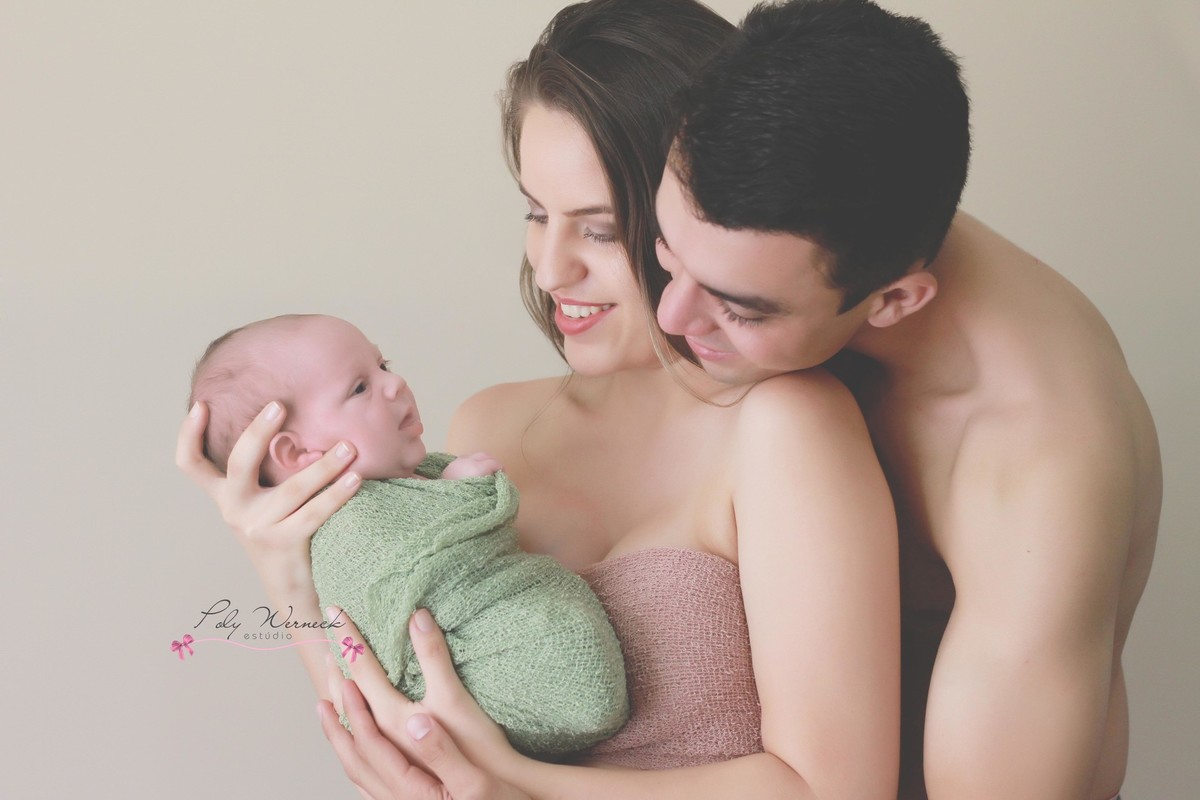 RECEM NASCIDO NEWBORN GAMA BRASILIA FOTOGRAFIA ENSAIO BEBÊ ENSAIO ESTÚDIO ENSAIO RECÉM NASCIDO FOTÓGRAFA DF FOTÓGRAFA BRASÍLIA ESPECIALIZADA EM BEBÊS MENINA MENINO BABY BOY BABY GIRL