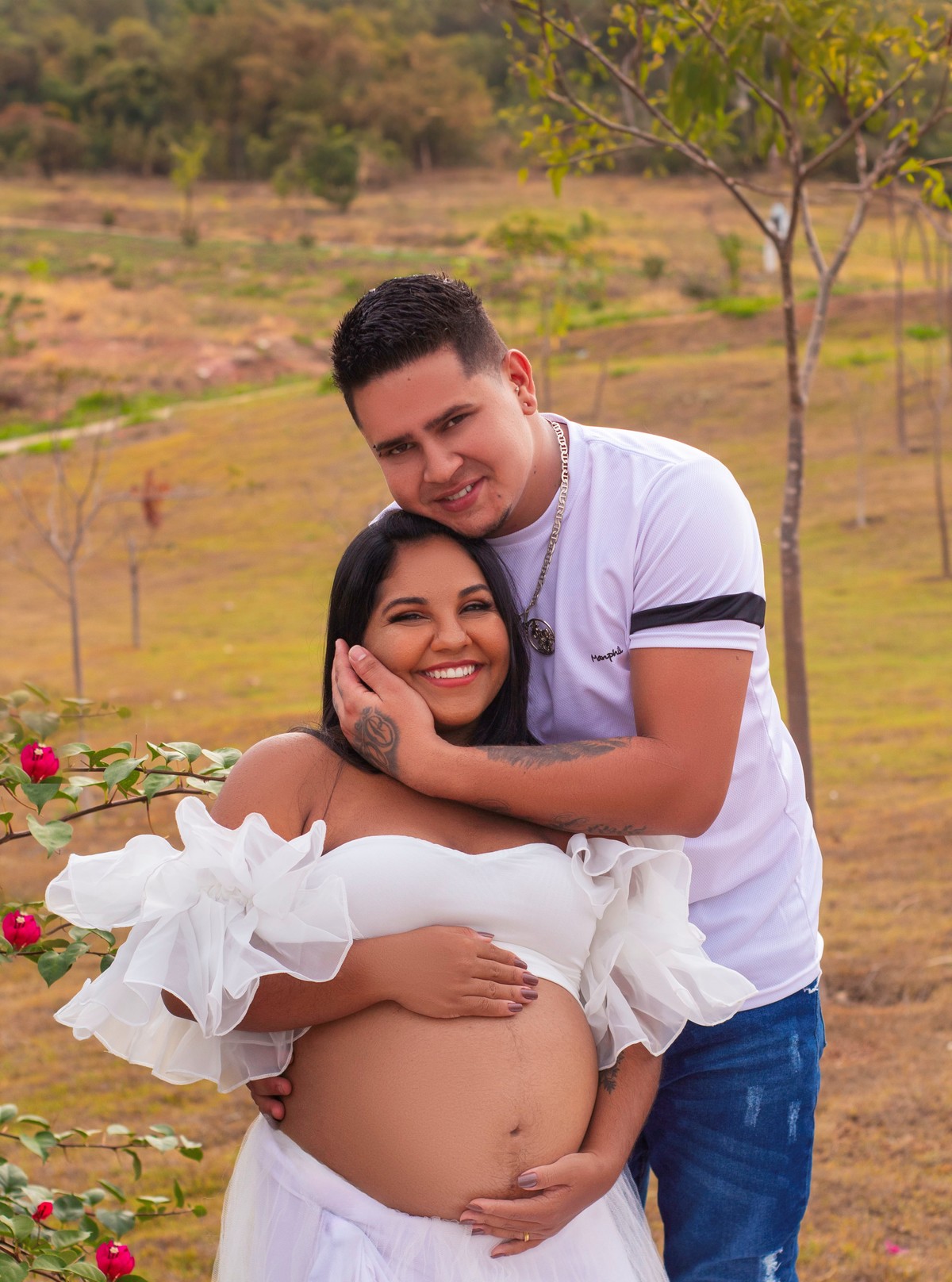 Sorrisos que iluminam o mundo, a espera de Aurora, um sonho que se torna realidade.