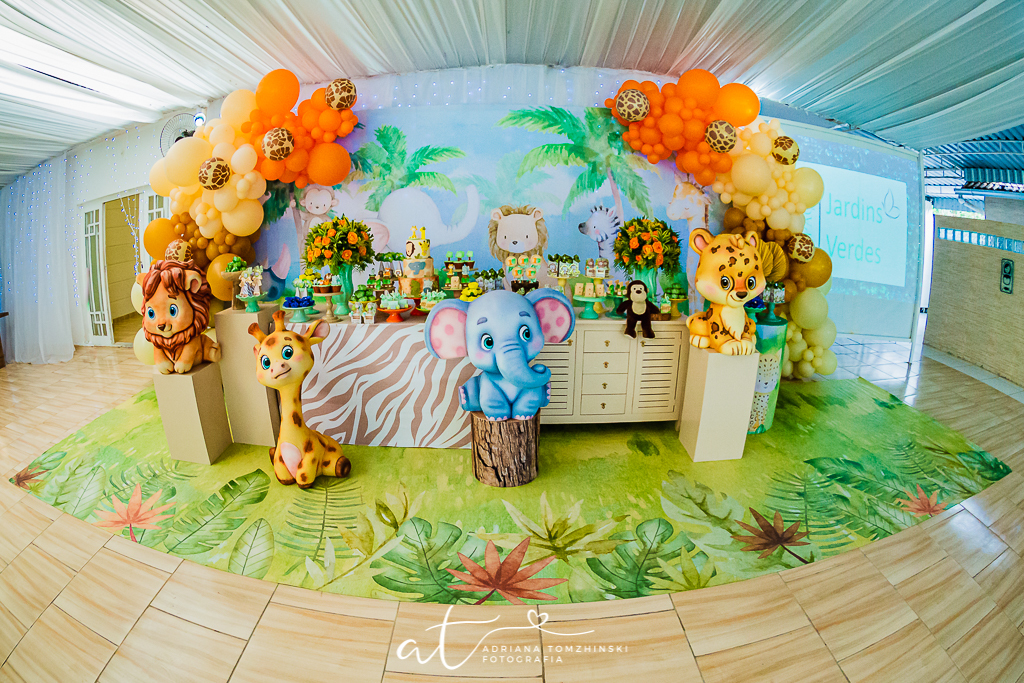fotografia-festa-infantil-rj, tema-safari, fotografia-de-familia, adriana-tomzhinski-fotografia, foto-aniversario-infantil, fotografo-aniversario-infantil, casa-de-festas-espaço-jardins-verdes-jacarepagua-rj