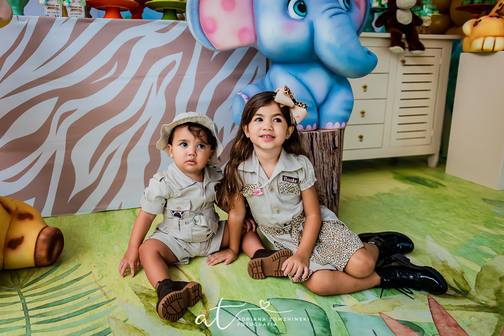 fotografia-festa-infantil-rj, tema-safari, fotografia-de-familia, adriana-tomzhinski-fotografia, foto-aniversario-infantil, fotografo-aniversario-infantil, casa-de-festas-espaço-jardins-verdes-jacarepagua-rj