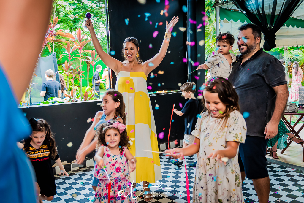 fotografia-festa-infantil-rj, tema-safari, fotografia-de-familia, adriana-tomzhinski-fotografia, foto-aniversario-infantil, fotografo-aniversario-infantil, casa-de-festas-espaço-jardins-verdes-jacarepagua-rj