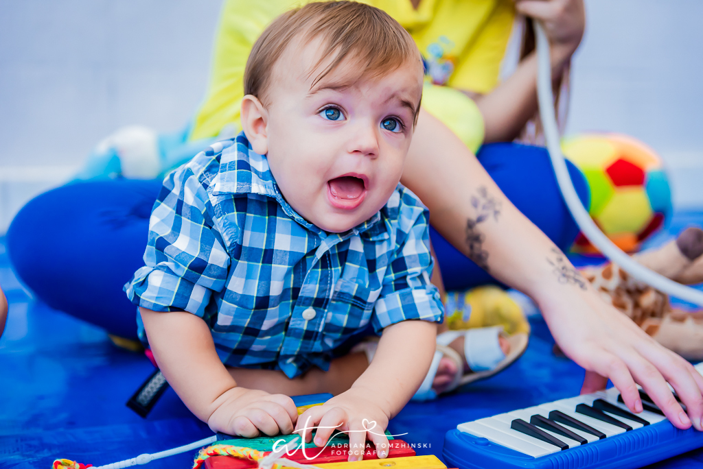 fotografia-festa-infantil-rj, tema-aquarela, fotografia-de-familia, adriana-tomzhinski-fotografia, foto-aniversario-infantil, fotografo-aniversario-infantil, festa-no-play, tijuca