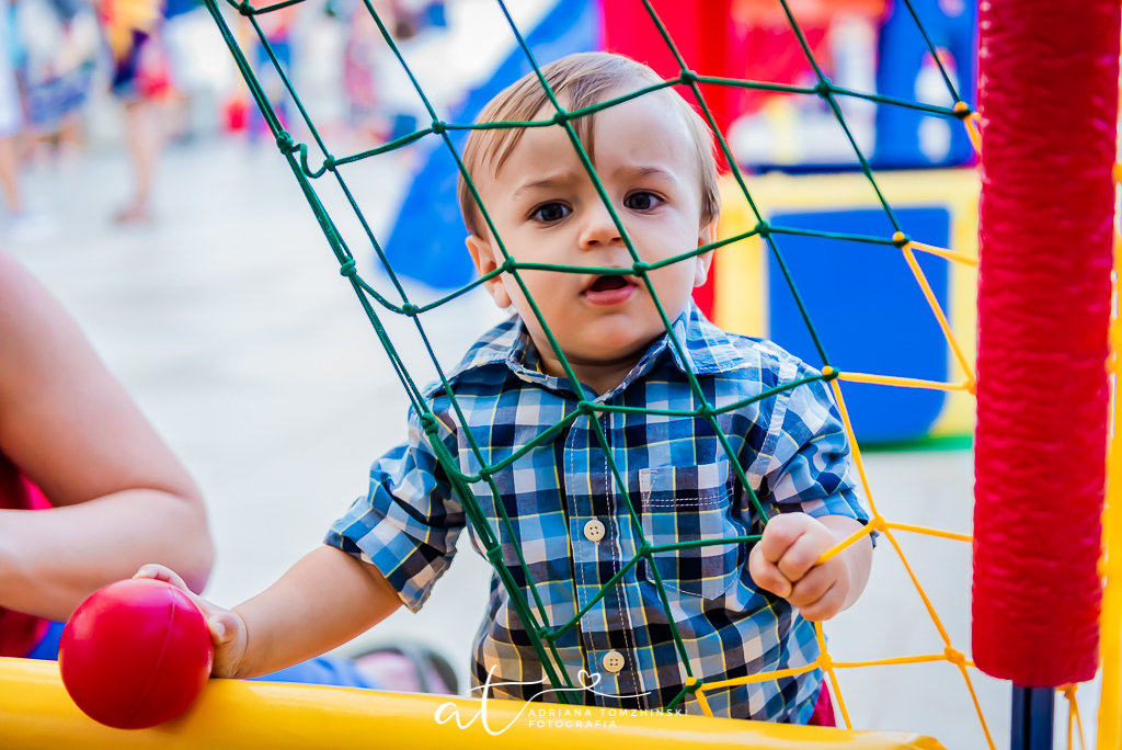 fotografia-festa-infantil-rj, tema-aquarela, fotografia-de-familia, adriana-tomzhinski-fotografia, foto-aniversario-infantil, fotografo-aniversario-infantil, festa-no-play, tijuca
