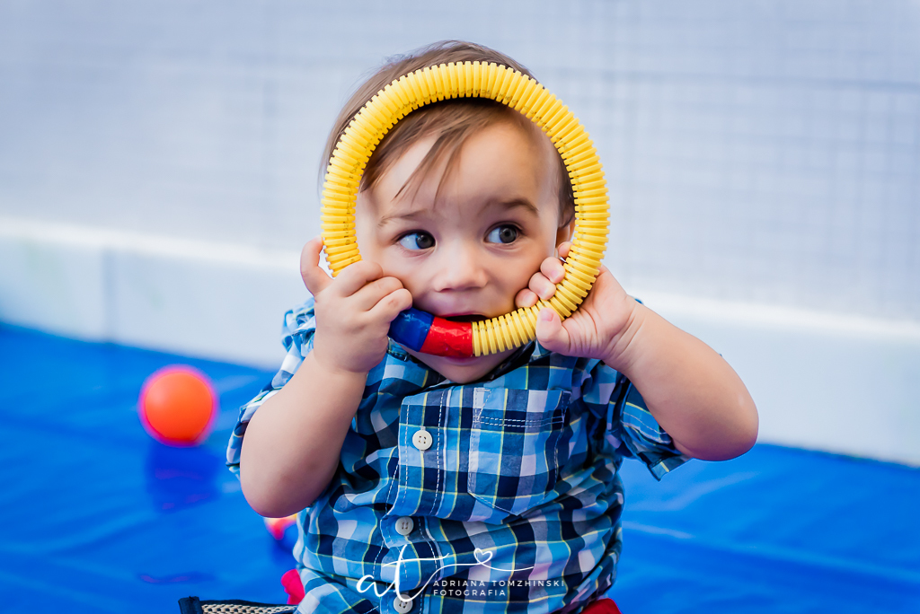 fotografia-festa-infantil-rj, tema-aquarela, fotografia-de-familia, adriana-tomzhinski-fotografia, foto-aniversario-infantil, fotografo-aniversario-infantil, festa-no-play, tijuca