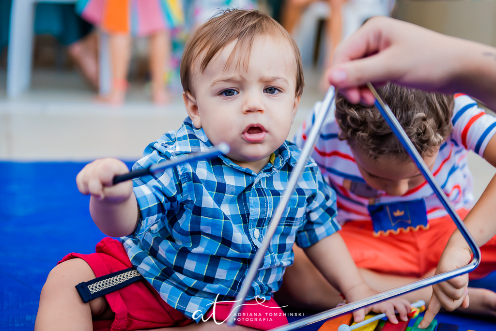 fotografia-festa-infantil-rj, tema-aquarela, fotografia-de-familia, adriana-tomzhinski-fotografia, foto-aniversario-infantil, fotografo-aniversario-infantil, festa-no-play, tijuca