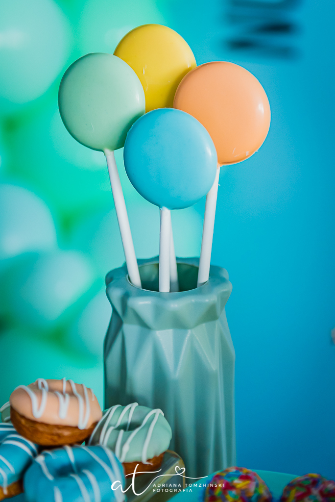 fotografia-festa-infantil-rj, tema-aquarela, fotografia-de-familia, adriana-tomzhinski-fotografia, foto-aniversario-infantil, fotografo-aniversario-infantil, festa-no-play, tijuca