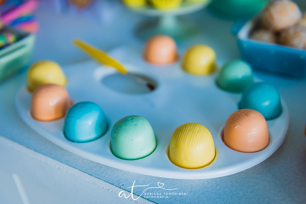 fotografia-festa-infantil-rj, tema-aquarela, fotografia-de-familia, adriana-tomzhinski-fotografia, foto-aniversario-infantil, fotografo-aniversario-infantil, festa-no-play, tijuca