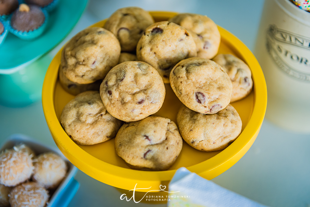 fotografia-festa-infantil-rj, tema-aquarela, fotografia-de-familia, adriana-tomzhinski-fotografia, foto-aniversario-infantil, fotografo-aniversario-infantil, festa-no-play, tijuca